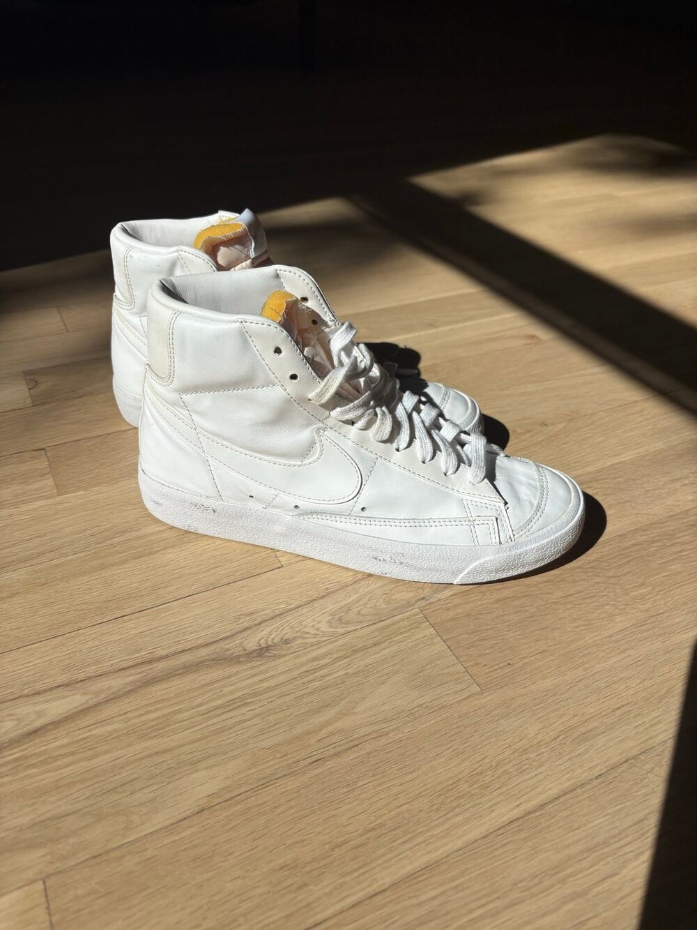 Nike Blazers women size 7.5